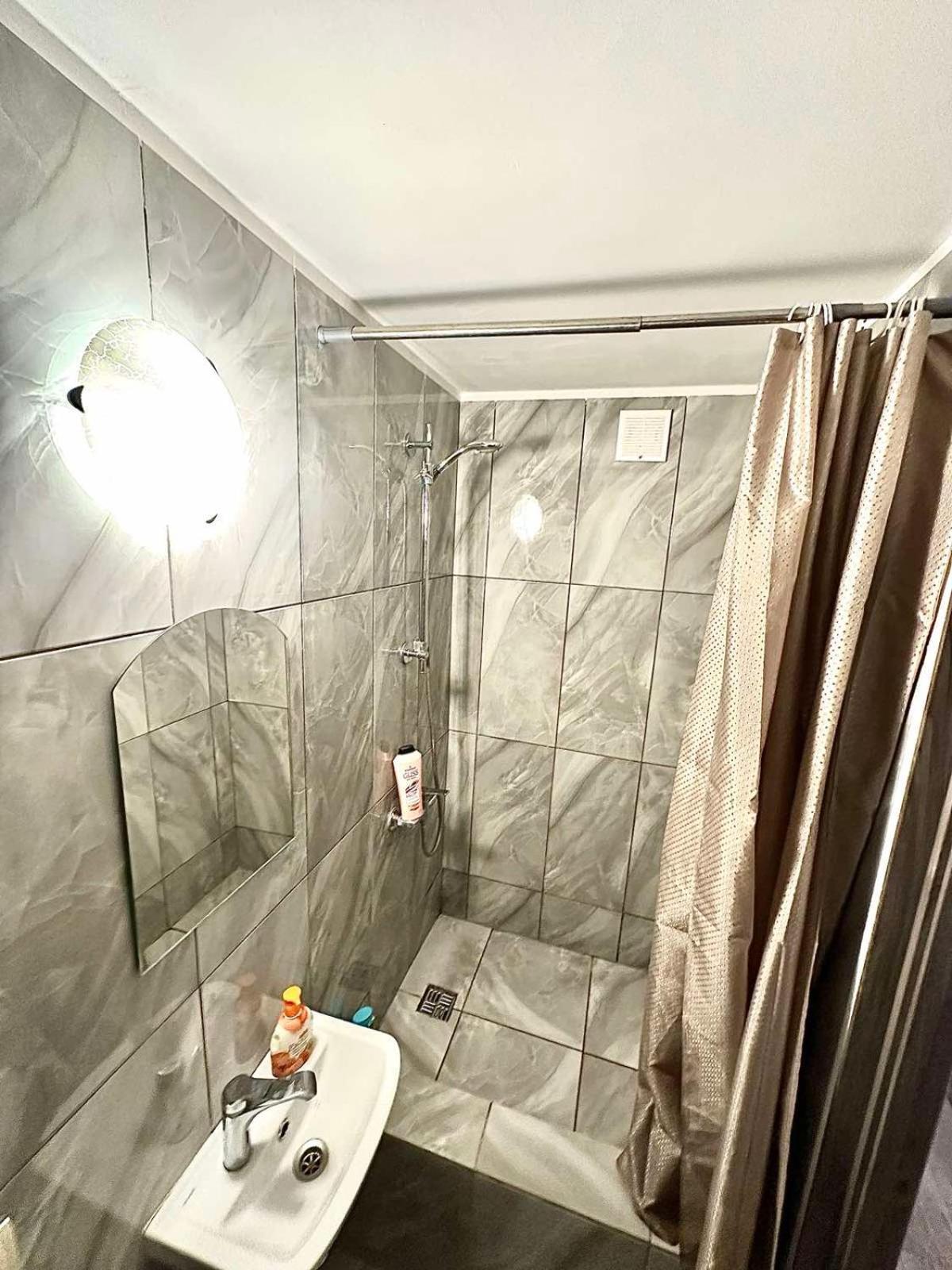 Appartement Личаківська 4 à Lviv Extérieur photo